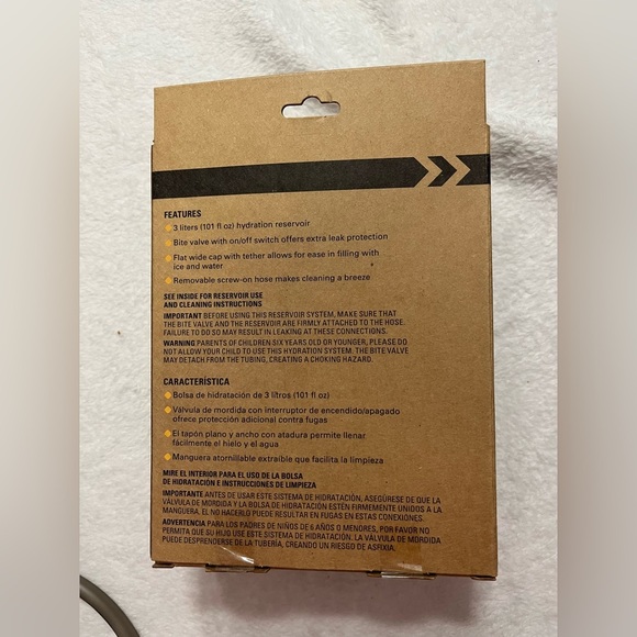 Camelbak camouflage hydration hike/hunt backpack bundle w/ 2 bladders 1.5L&3L - Picture 9 of 9